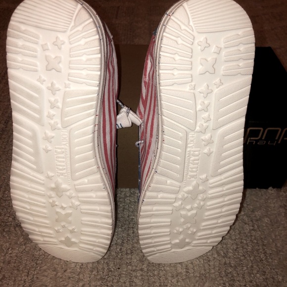 Hey Dude Stars and Stripes | Limited Edition | Men’s L11-M9 - Picture 6 of 6